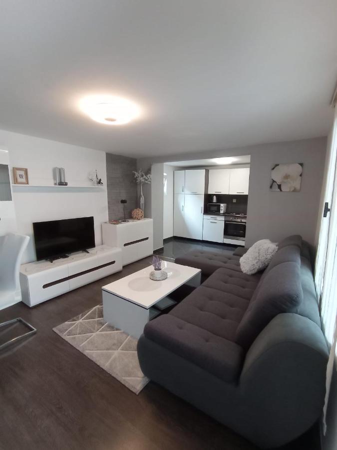 Apartment Petra