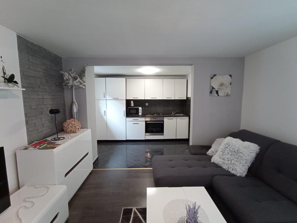Apartment Petra *